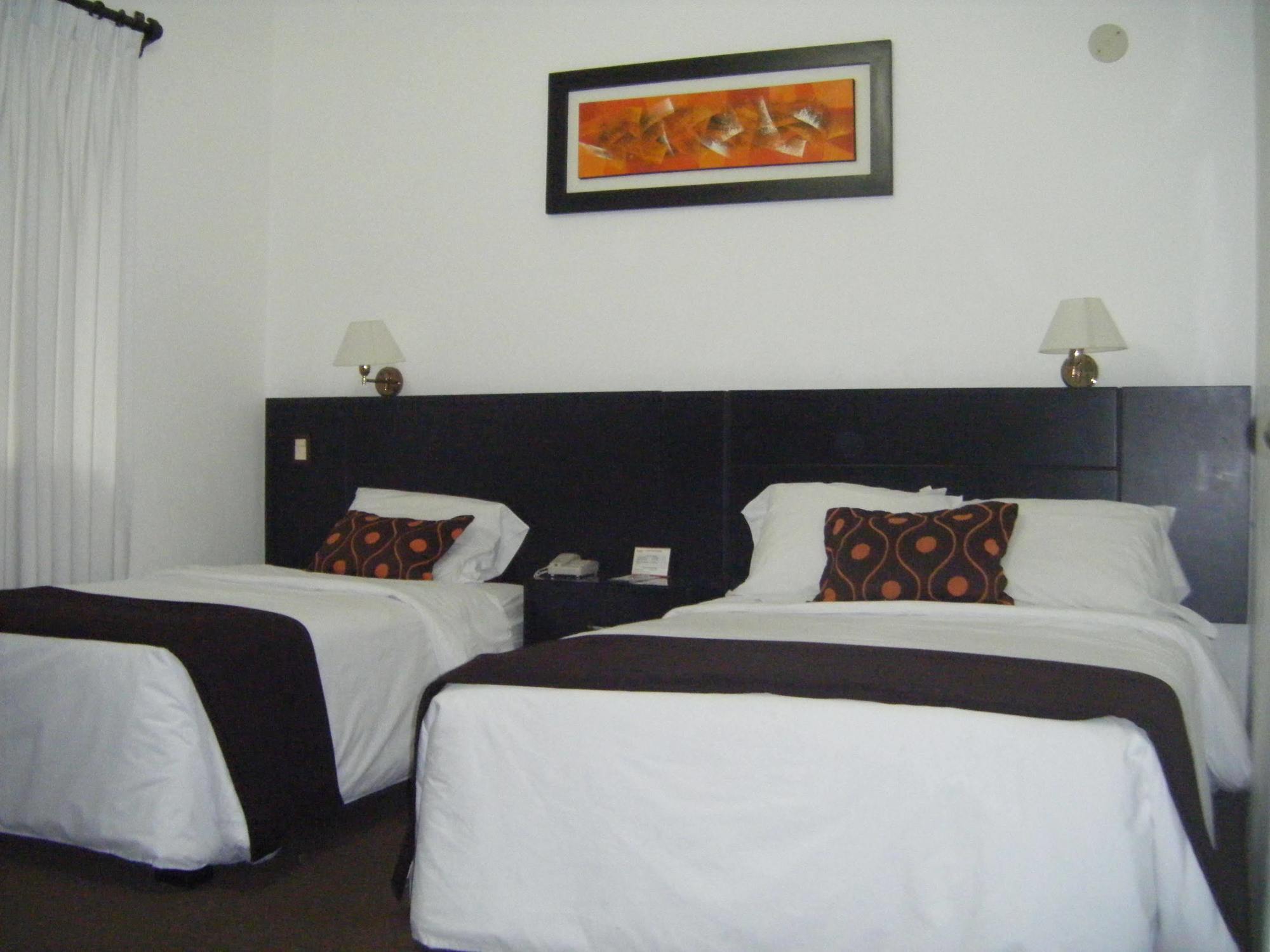 Hotel Ferre De Ville Lima Exterior foto